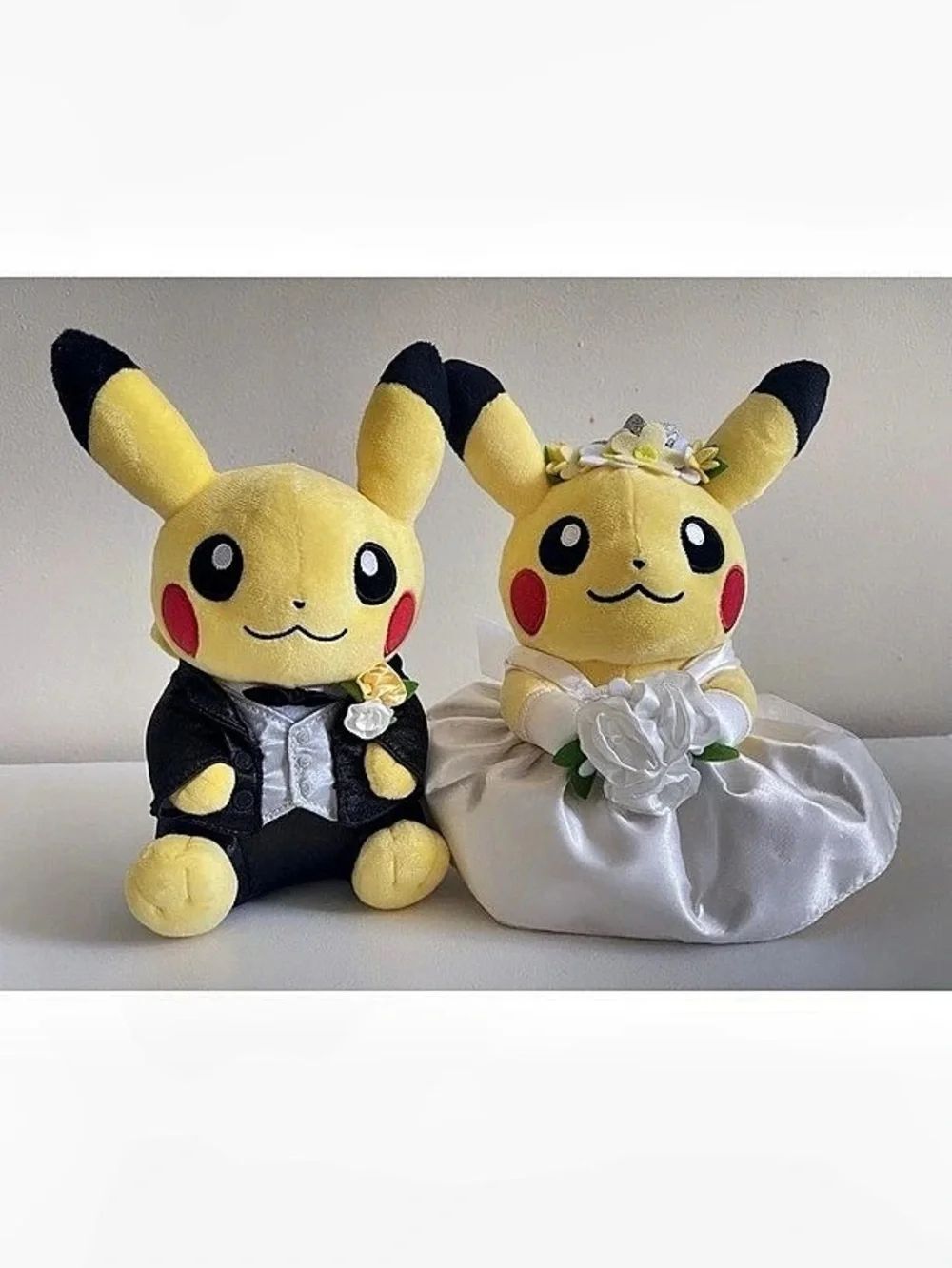 NEW Sealed 8” Pokemon Center Wedding Pikachu Plush Set (Bride & Groom)